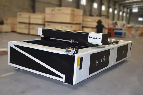 Máquina de corte láser de CO2 con husillo de bolas de gran tamaño para no metales