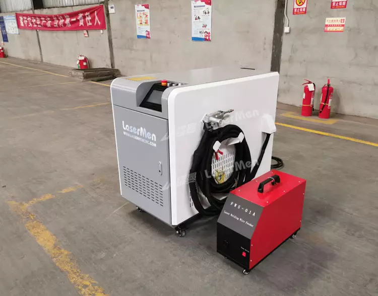 Máquina de limpieza y corte por soldadura láser de fibra de metal portátil todo en uno