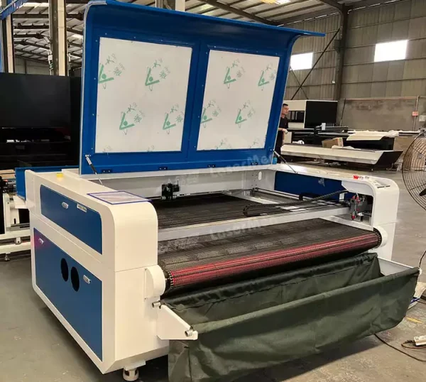Máquina de corte láser de tela